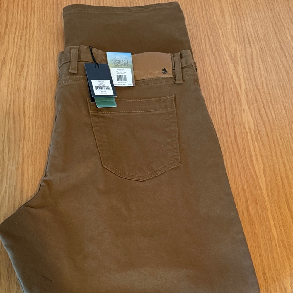 Men's Ocean and Coast Travel Tan Chinos - 40x32